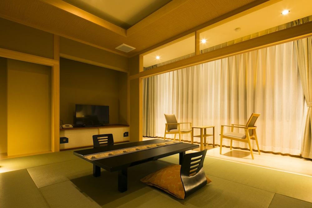 Hotel Shiroyama Yugawara Ngoại thất bức ảnh