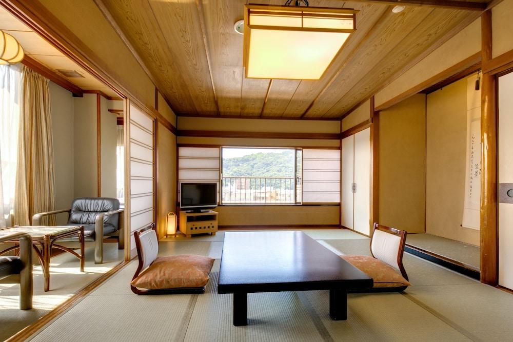 Hotel Shiroyama Yugawara Ngoại thất bức ảnh